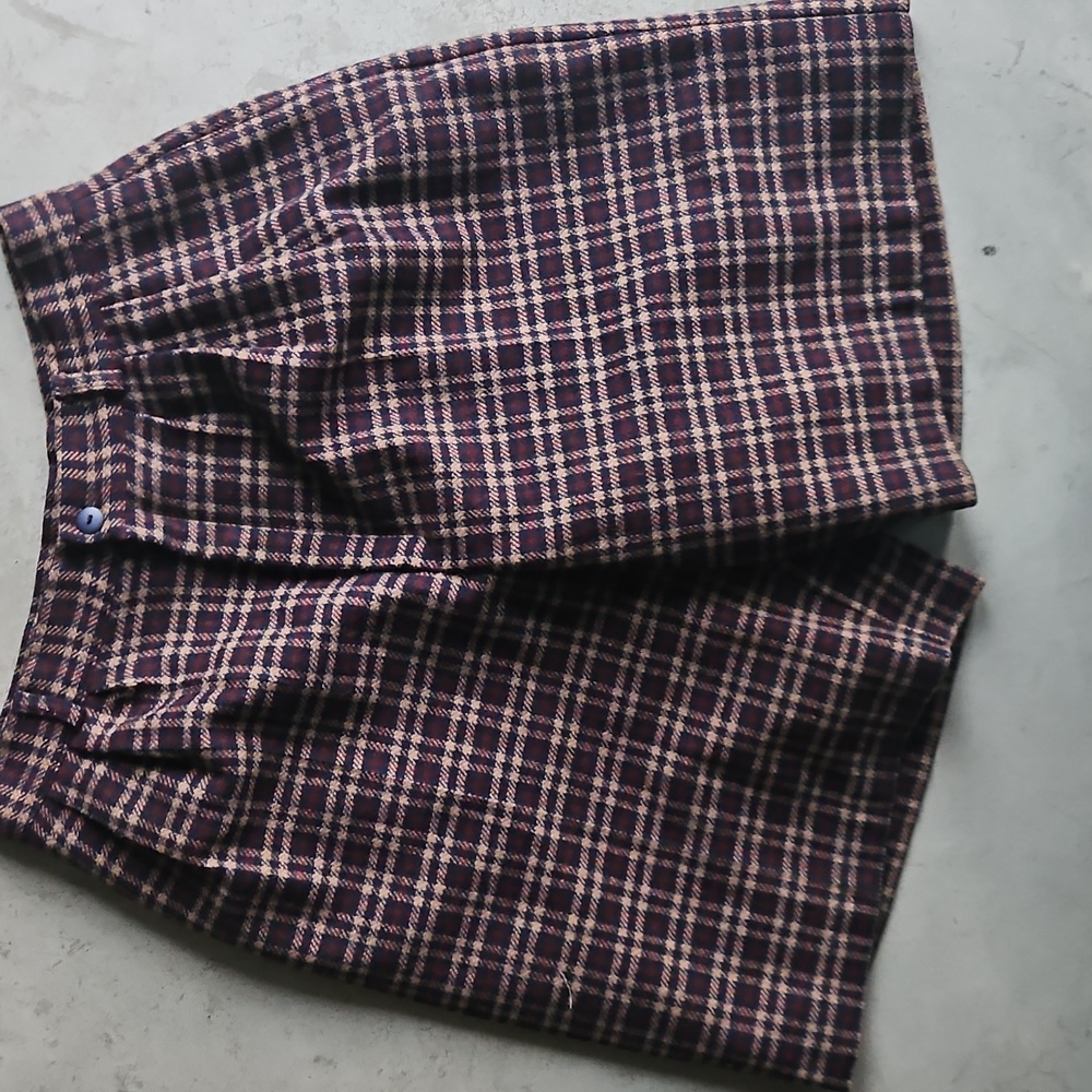 Savannah Women's Vintage Wool Plaid Shorts Navy Burgandy And Tan. Satin Lined